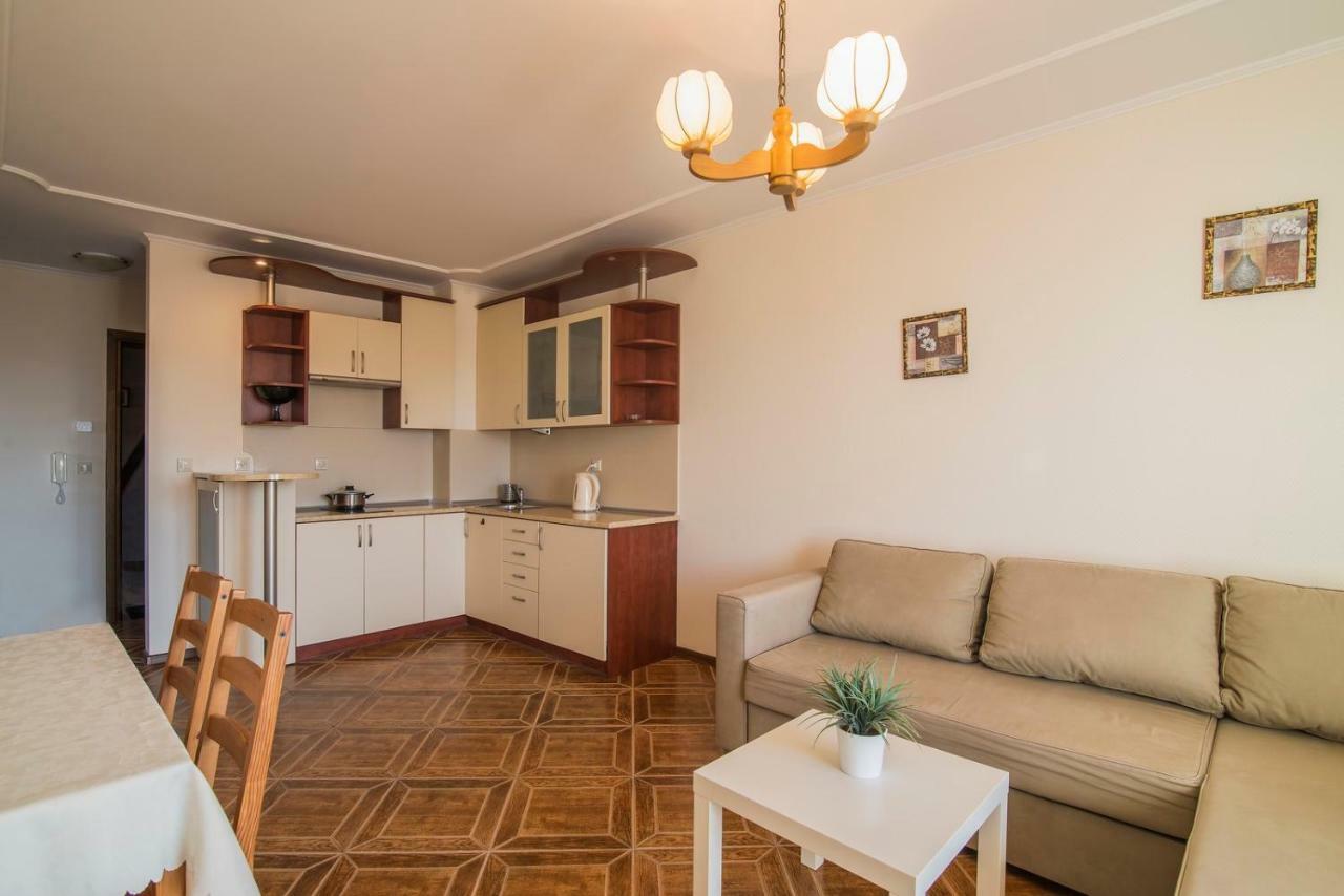 Pionow Rodzinne Apartamenty Urocza 10 كرينيتا مورسكا المظهر الخارجي الصورة