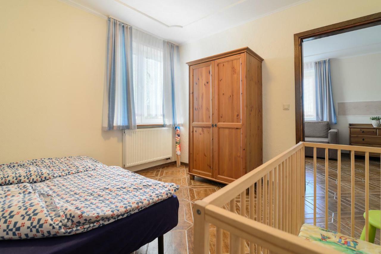 Pionow Rodzinne Apartamenty Urocza 10 كرينيتا مورسكا المظهر الخارجي الصورة
